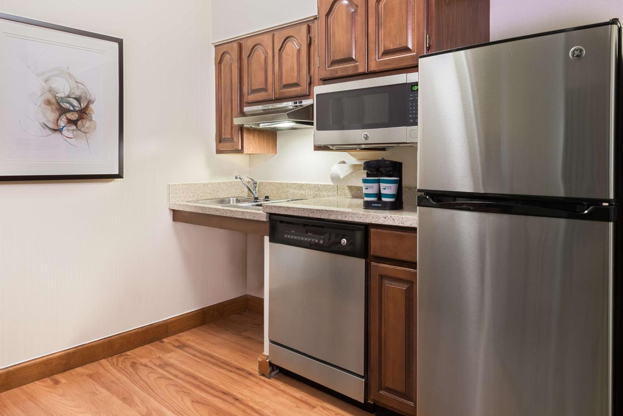 Homewood Suites By Hilton Raleigh/Crabtree Valley Eksteriør billede