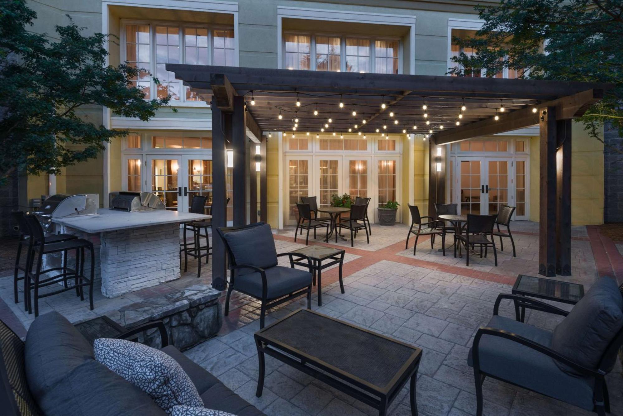 Homewood Suites By Hilton Raleigh/Crabtree Valley Eksteriør billede